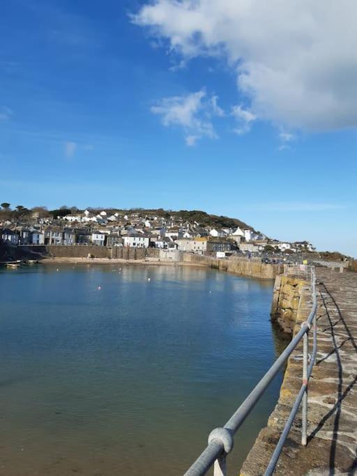 Corvus - Beautiful Cottage Half A Mile From Mousehole ペンザンス エクステリア 写真
